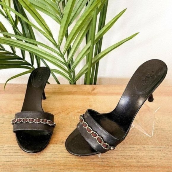 Gucci Shoes - Gucci Women's Sz US 8 B Web Chain Link Signature Logo Ribbon Mules Heel Sandals
